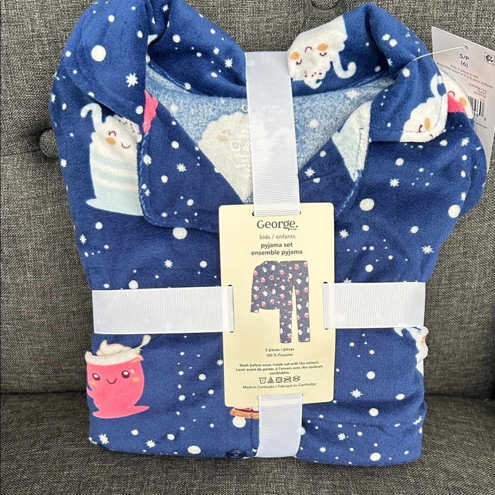 NEW 🆕 Kids Navy Pajama Super Soft Set size 6 yrs